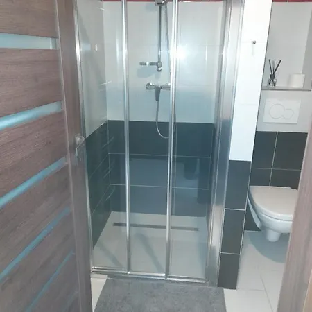 Vinotéka U Kozů 3* Nové Město nad Metují