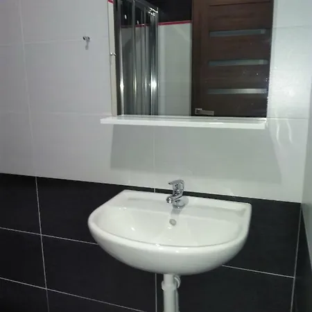 Vinotéka U Kozů 3* Nové Město nad Metují